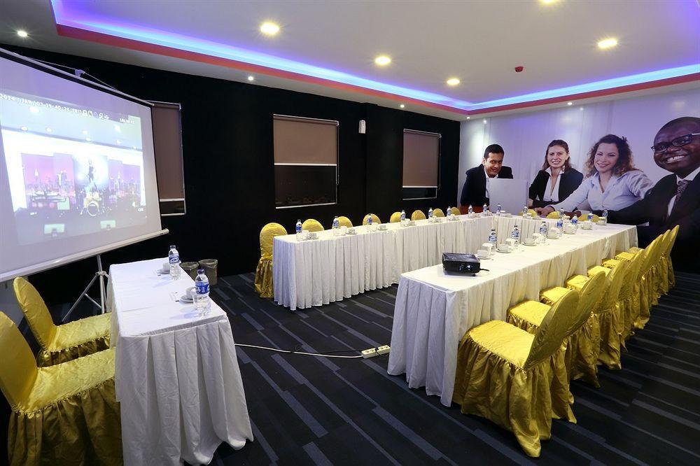 Miyanna Hotel Medan Exteriér fotografie